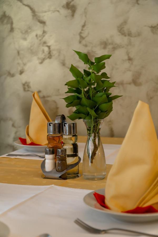 Apartments Stari Ribar Μπούντβα Εξωτερικό φωτογραφία