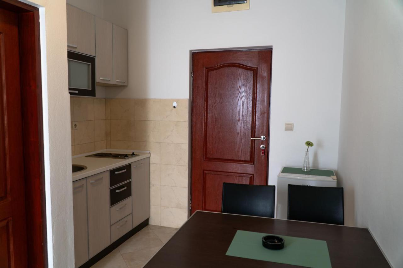 Apartments Stari Ribar Μπούντβα Εξωτερικό φωτογραφία