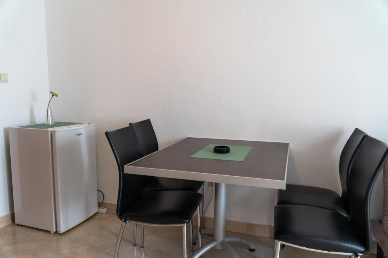 Apartments Stari Ribar Μπούντβα Εξωτερικό φωτογραφία